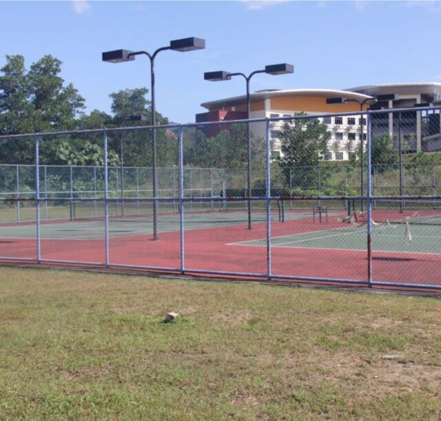 26 Gelanggang Tenis